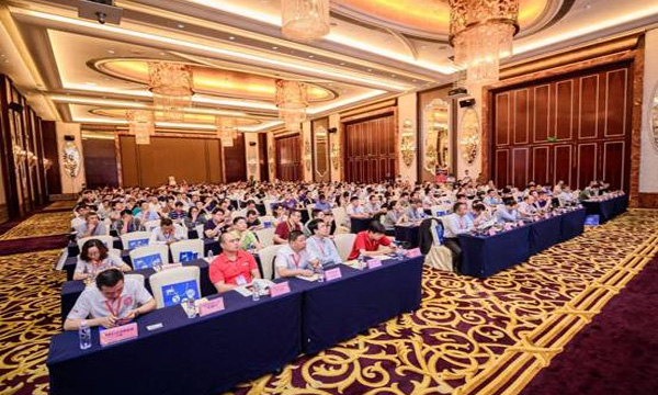 抢滩5G通讯结构，，，，ga黄金甲特种功效质料迈入“新常态”